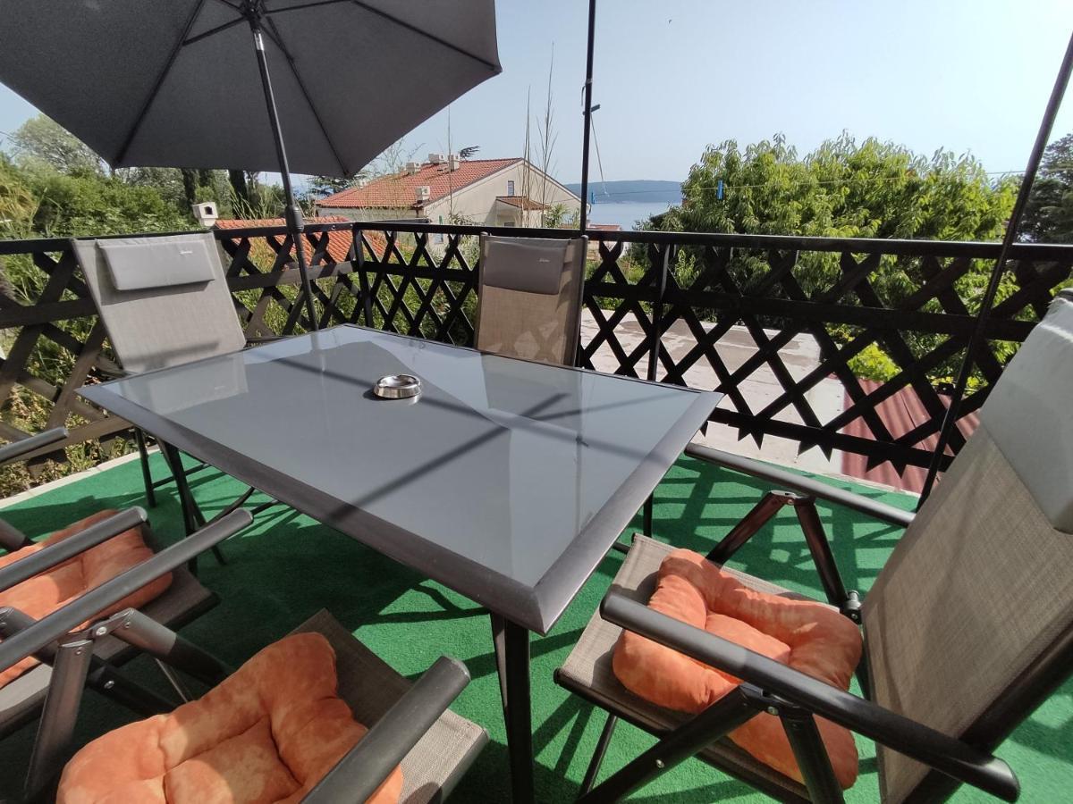 Apartment Teresa With Big Terrace Dramalj Crikvenica Exteriér fotografie