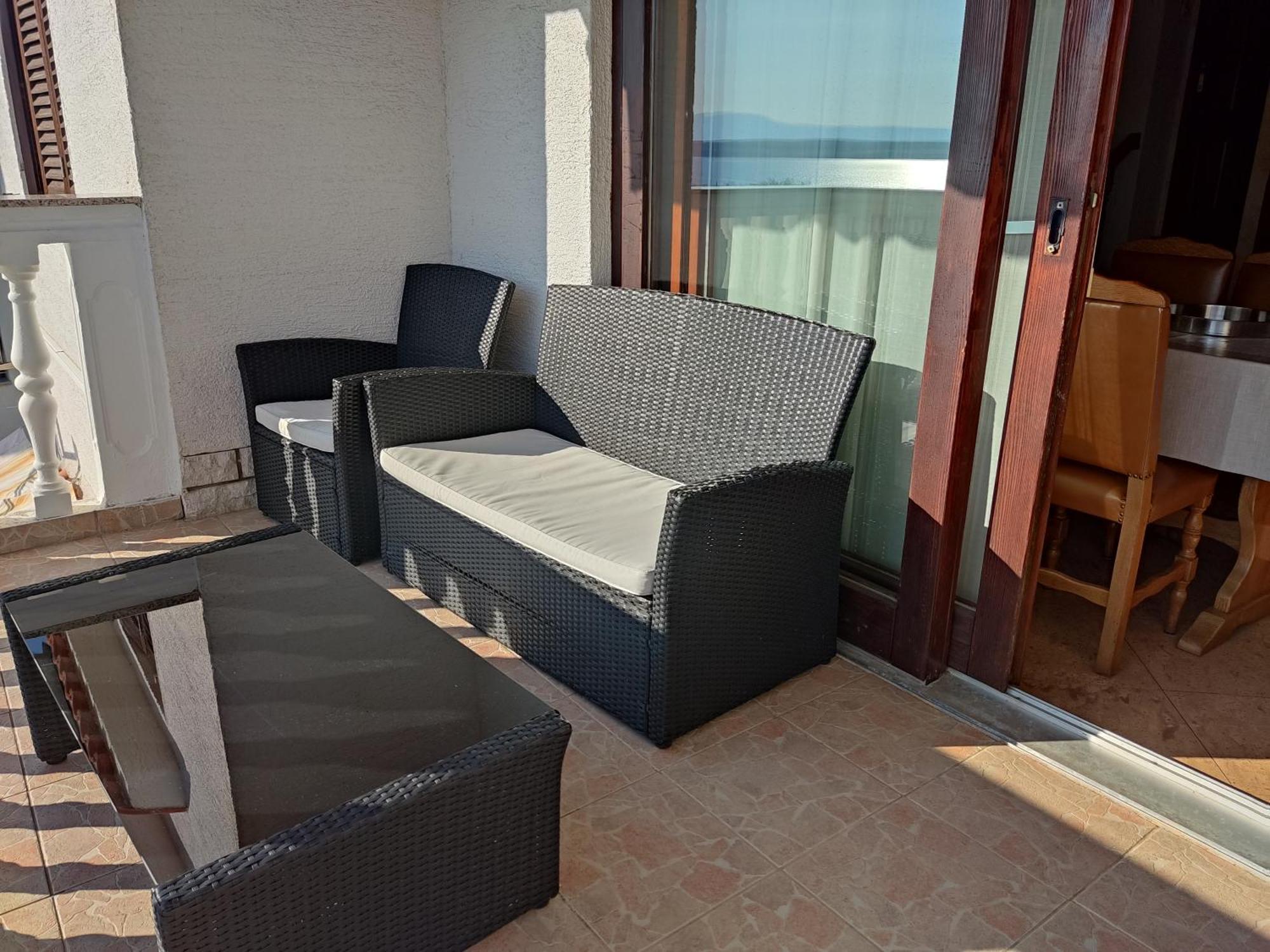 Apartment Teresa With Big Terrace Dramalj Crikvenica Exteriér fotografie
